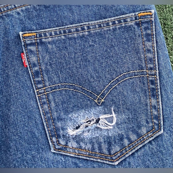 Levi's 550 Distressed Denim Jeans Men’s Size 34x31 - Picture 6 of 11